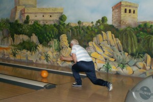 2008bowling108.JPG