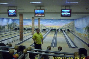 2008bowling079.JPG